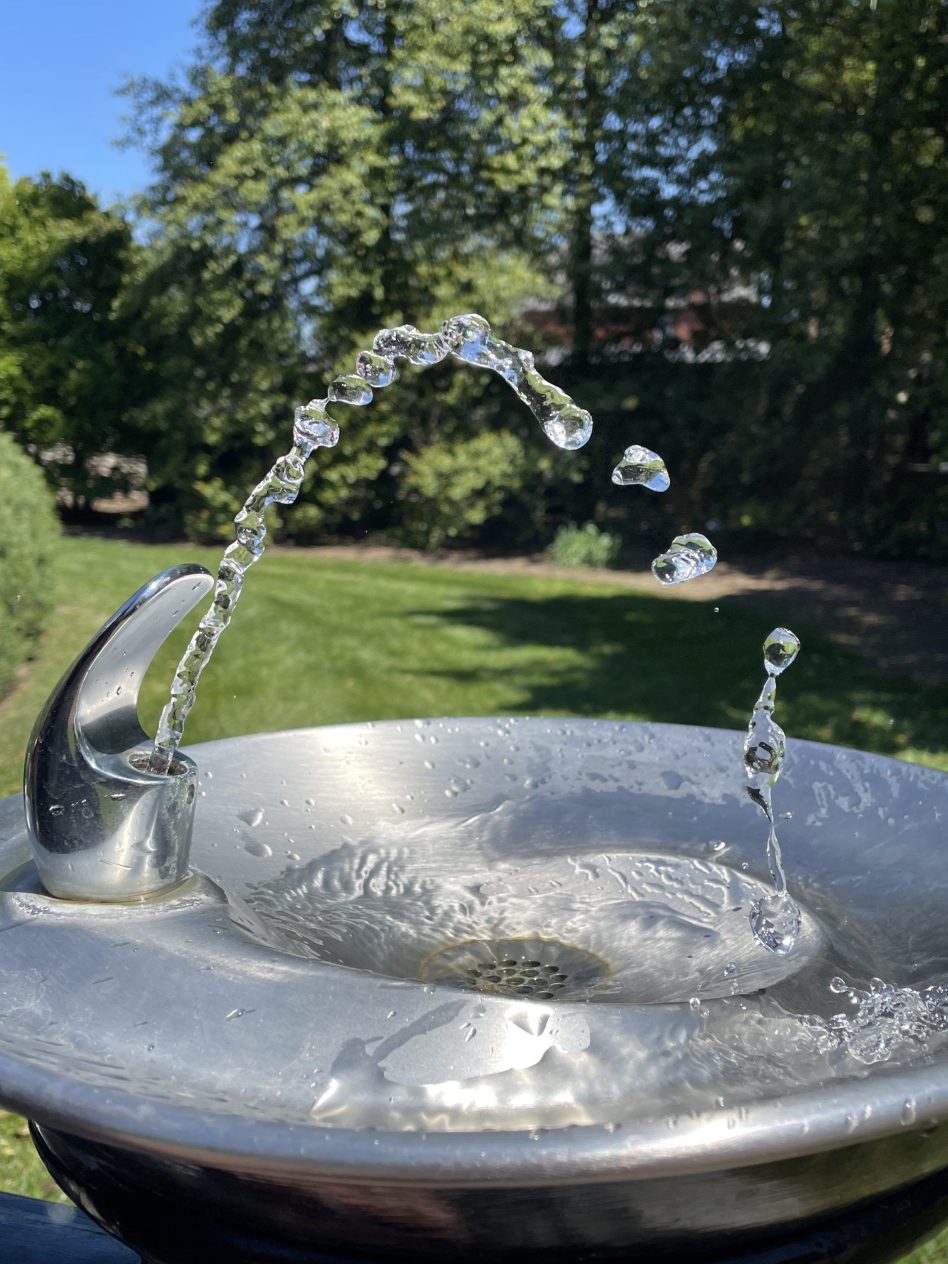 43.jpeg-Water-fountain-26-64-Landscape-First-Place-J.-Weiss
