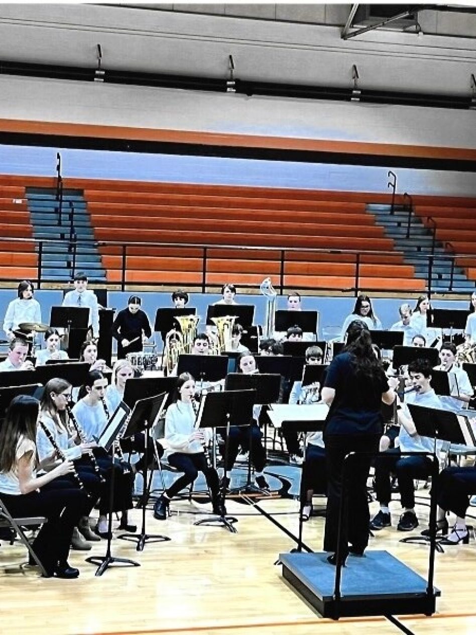 Jr.-High-band-13-and-youger-Arts-second-place-C.-Lutz-copy